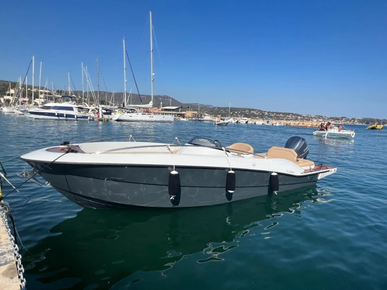 Clear Libra open 7.5 mieten Saint-Raphaël