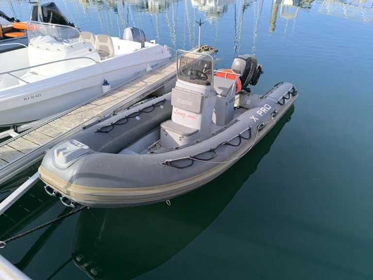 Schlauchboot mieten in Trébeurden zum besten Preis