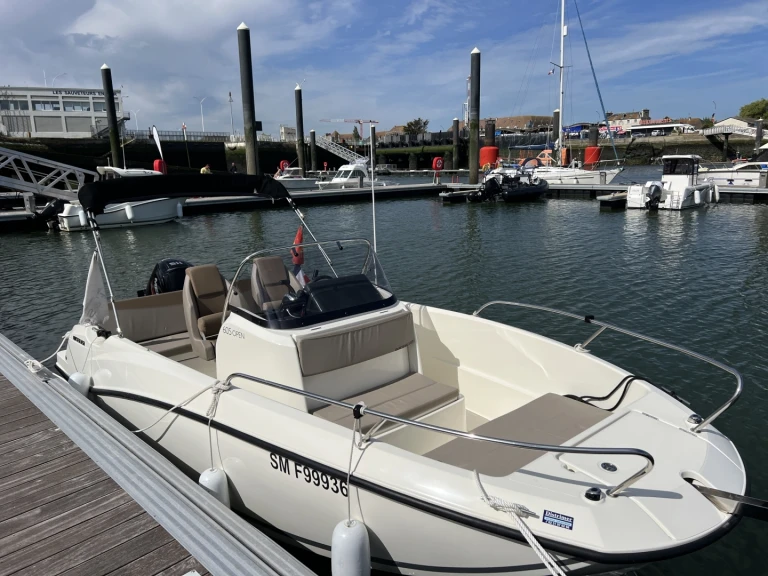 Motorboot mit oder ohne Skipper Quicksilver mieten in Ouistreham