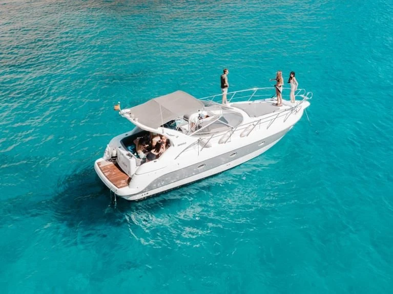 Vermietung Motorboot Sessa Marine Oyster mit Führerschein