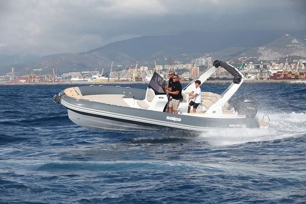 Boot mieten Port Grimaud günstig SALPA 26 SOLEIL