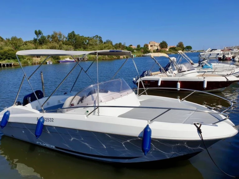 Boot mieten Saint-Florent günstig Flyer 650 Sun Deck