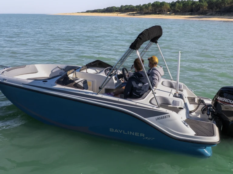 Motorboot mieten in Soubise zum besten Preis