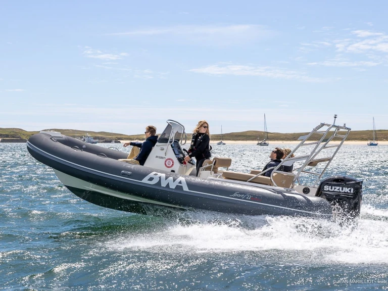 Schlauchboot mieten in La Trinité-sur-Mer zum besten Preis