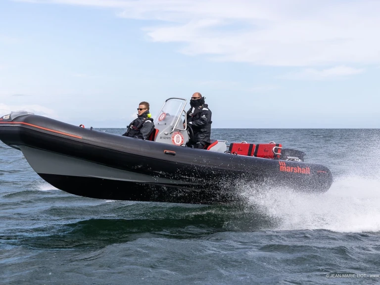 Schlauchboot mieten in La Trinité-sur-Mer - Marshall MARSHALL M4