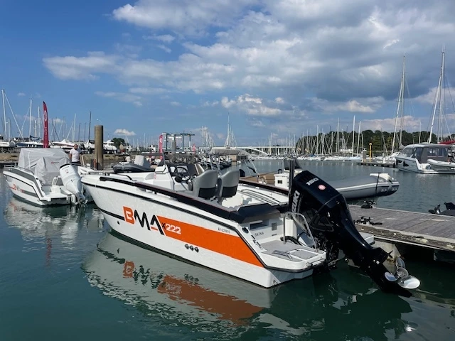 Motorboot mieten in La Trinité-sur-Mer zum besten Preis