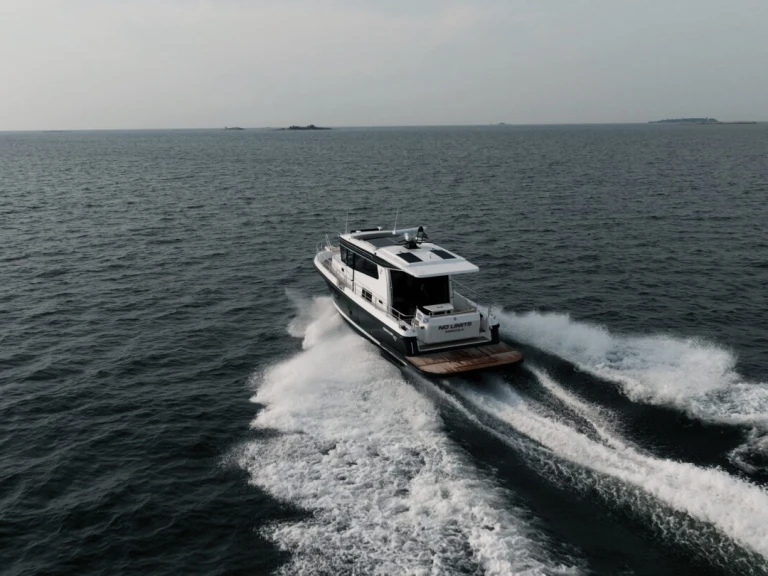Motorboot mieten in La Trinité-sur-Mer zum besten Preis