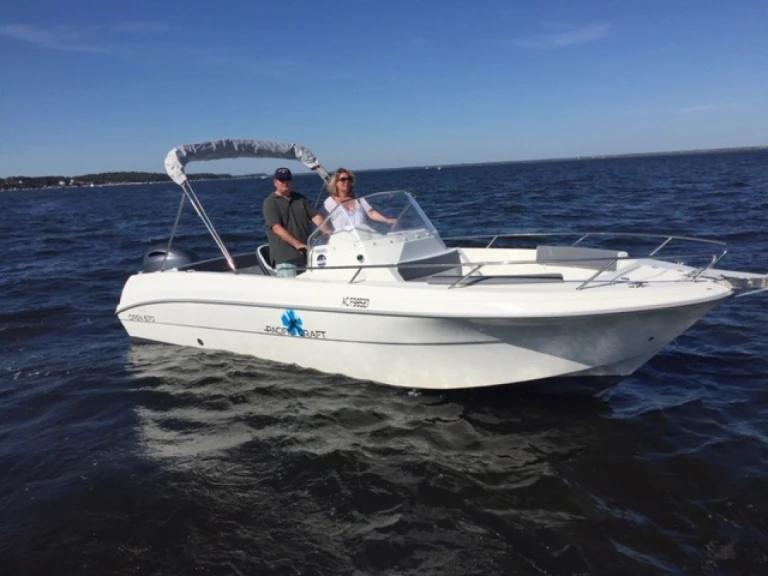 Motorboot mieten in Piraillan zum besten Preis