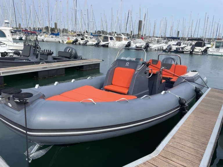 Ein Zodiac Medline 7.5 mieten in La Trinité-sur-Mer