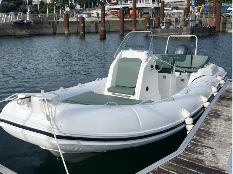 Boot mieten La Trinité-sur-Mer günstig Quicksilver 555 Activ Open