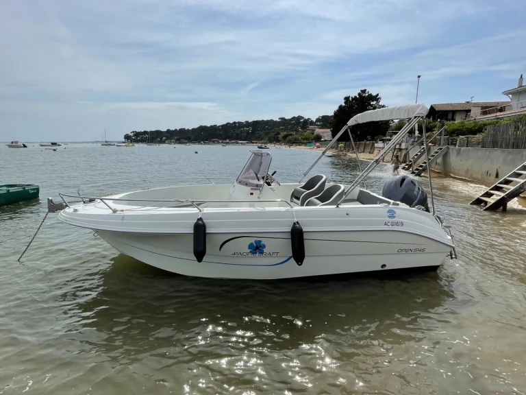 Vermietung Motorboot Pacific Craft mit Führerschein