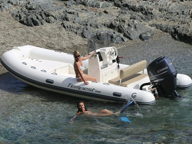 YachtCharter in Porto-Vecchio - Capelli Tempest 530 auf SamBoat