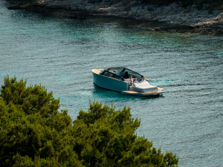 Motorboot mieten in Split zum besten Preis