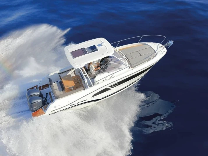 Motorboot mit oder ohne Skipper Jeanneau mieten in Cogolin