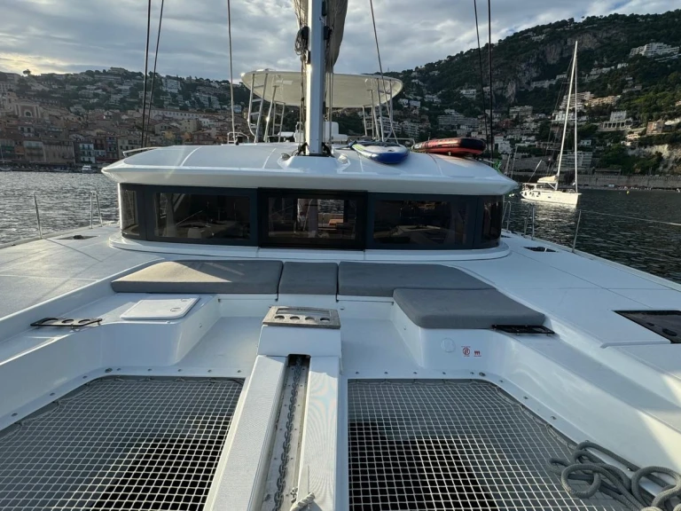 Katamaran mieten in Villefranche-sur-Mer zum besten Preis