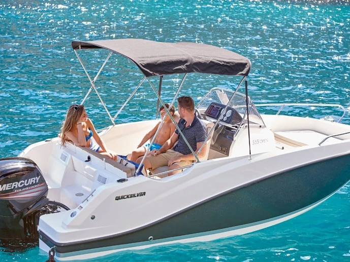 Boot mieten Antibes günstig Activ 555 Open