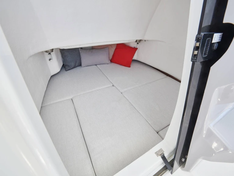 Vermietung Motorboot Jeanneau mit Führerschein