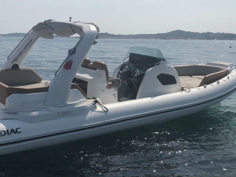 Schlauchboot mieten in Port Grimaud - Zodiac Medline 9