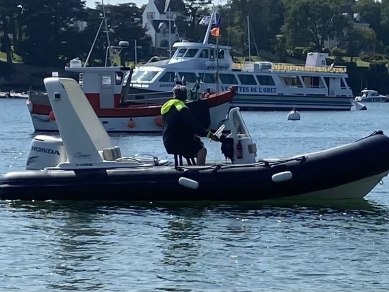 Boot mieten Bénodet günstig V 620 Sport