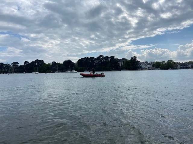 YachtCharter in Bénodet - Zodiac Pro 12 Man auf SamBoat