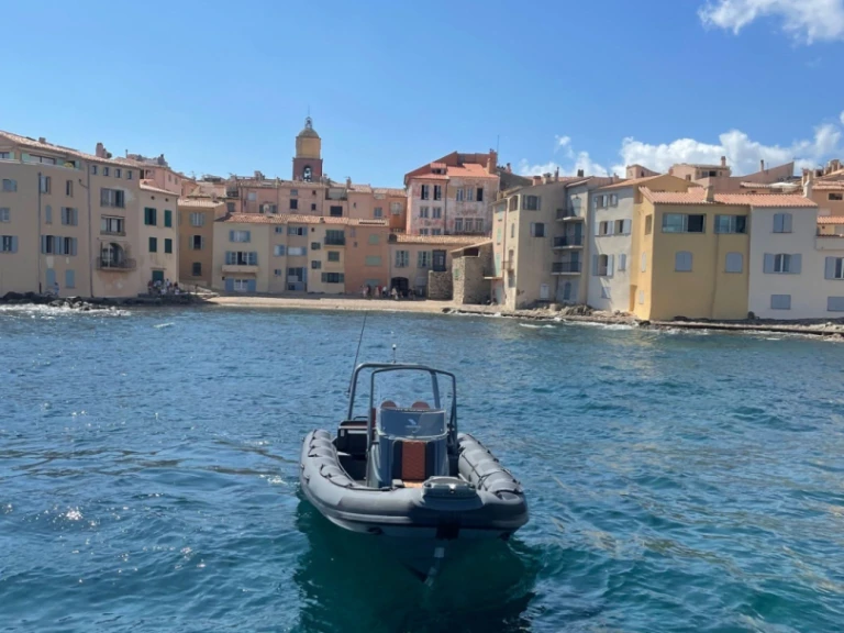 YachtCharter in Port Grimaud - Highfield HIGHFIELD 700 auf SamBoat