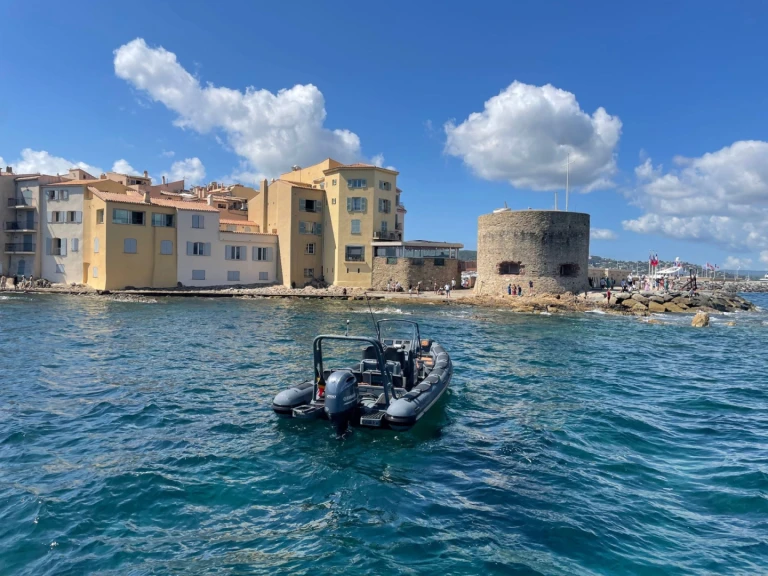 Ein Highfield HIGHFIELD 700 mieten in Port Grimaud