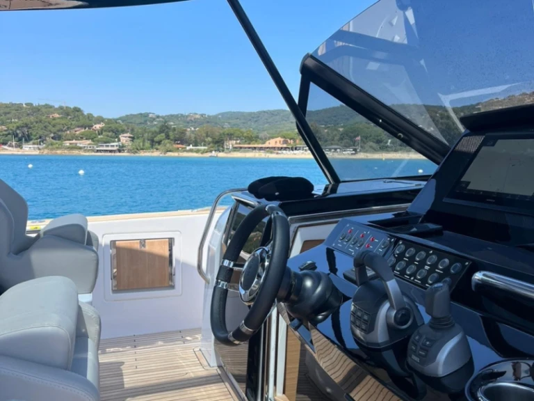 Motorboot mieten in Bormes-les-Mimosas - Pardo Yachts Pardo 50