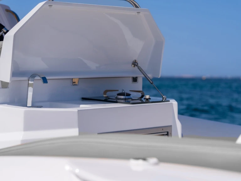 Boot mieten Bandol günstig LIBECCIU 1000