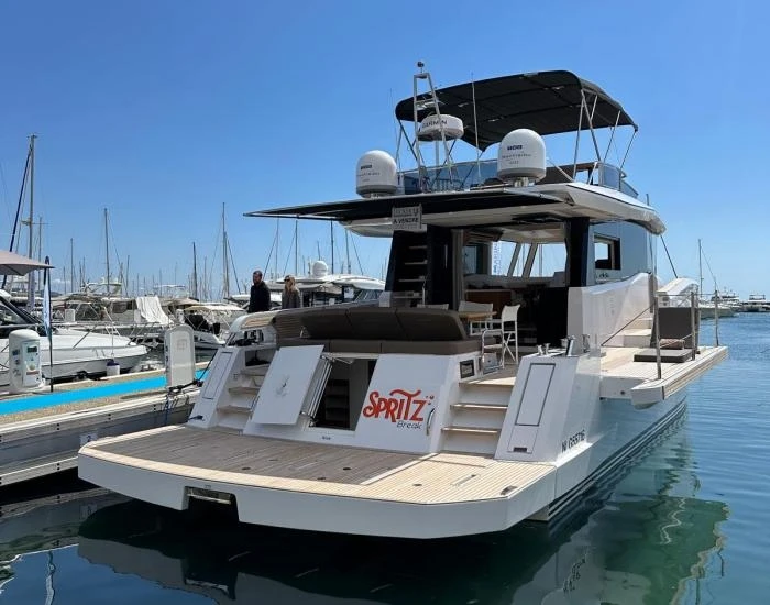 Boot mieten Port Grimaud günstig PARDO 60 ENDURANCE