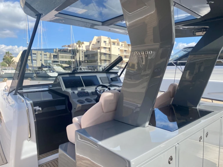 YachtCharter in Port Grimaud - Pardo Yachts Pardo 43 auf SamBoat