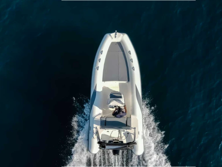 Vermietung Schlauchboot Bsc mit Führerschein