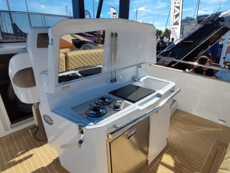 Bootsverleih Salpa AVANGARDE 1.1 Ajaccio Samboat