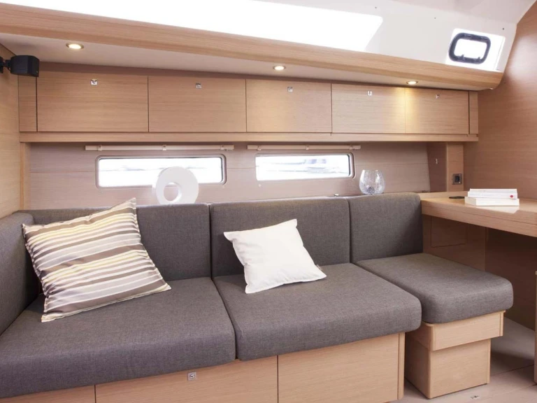 Segelboot mieten in Porticcio zum besten Preis