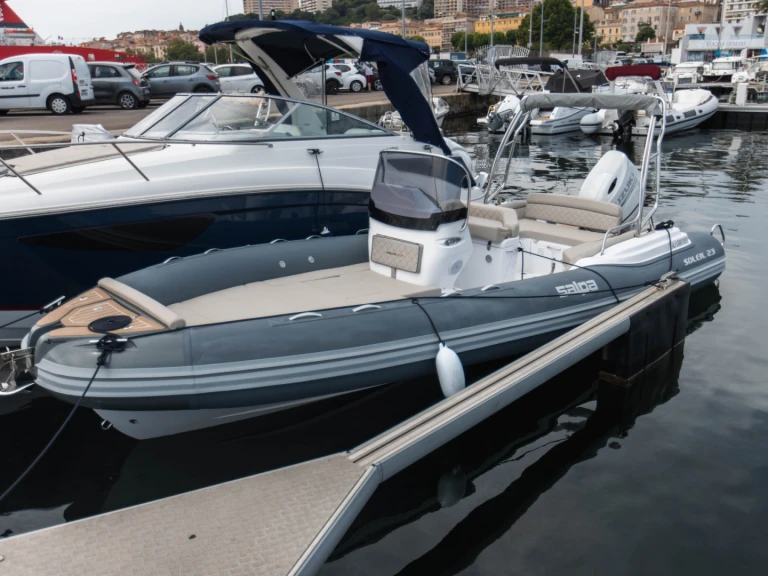 Vermietung Schlauchboot Salpa mit Führerschein