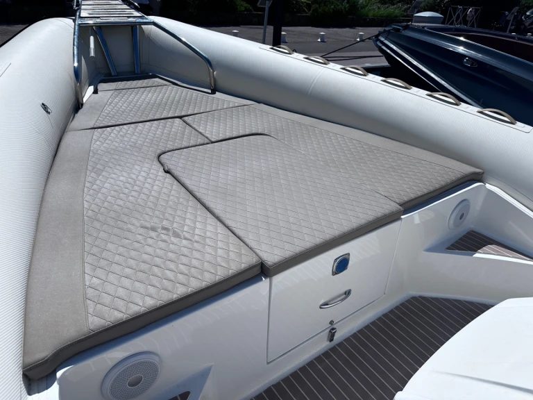 Bootsverleih FANALE 1000 Cogolin Samboat