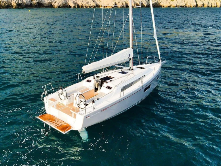Bootsverleih Bénéteau Oceanis 34.1 Ajaccio Samboat