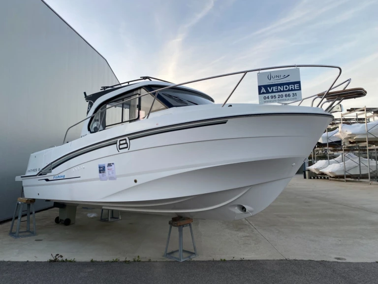 Vermietung Motorboot Bénéteau mit Führerschein