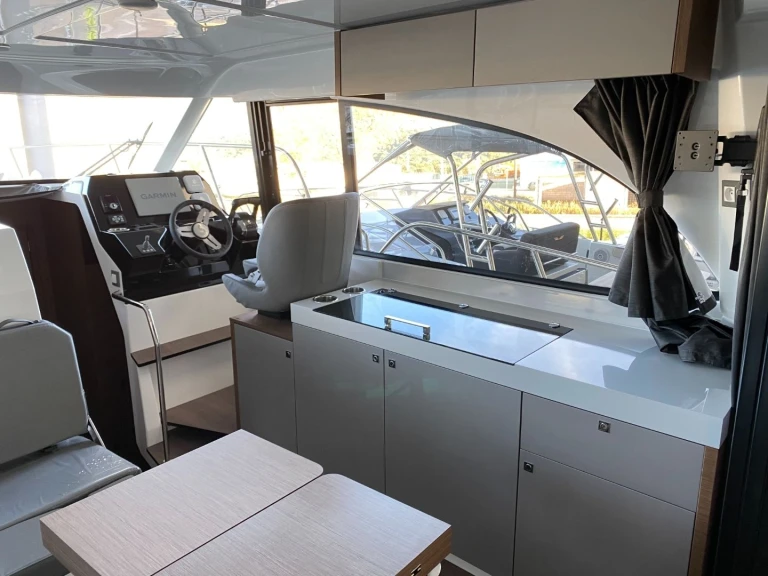 Vermietung Motorboot Bénéteau mit Führerschein