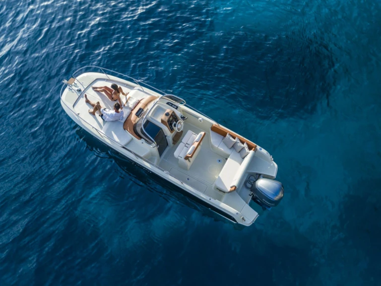 YachtCharter in Cogolin - Capoforte CX 240 auf SamBoat