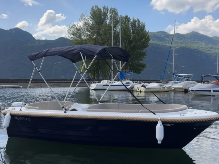 Motorboot mit oder ohne Skipper Valory mieten in Aix-les-Bains