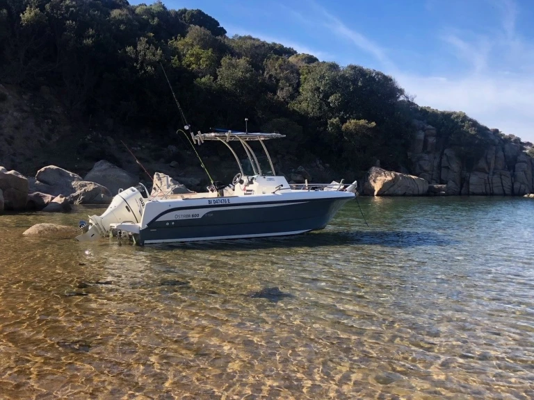 Motorboot mieten in Campomoro - Ocqueteau OCQUETEAU 600 OSTREA T TOP