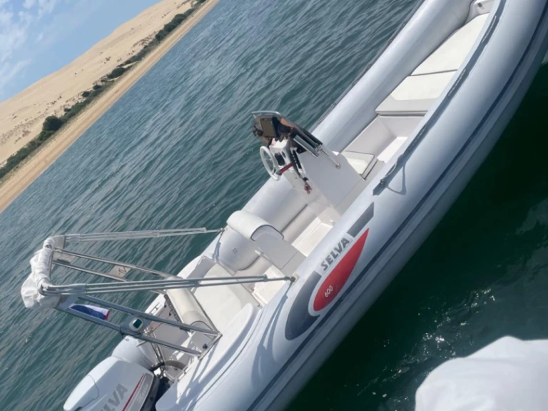 Vermietung Motorboot Quicksilver mit Führerschein