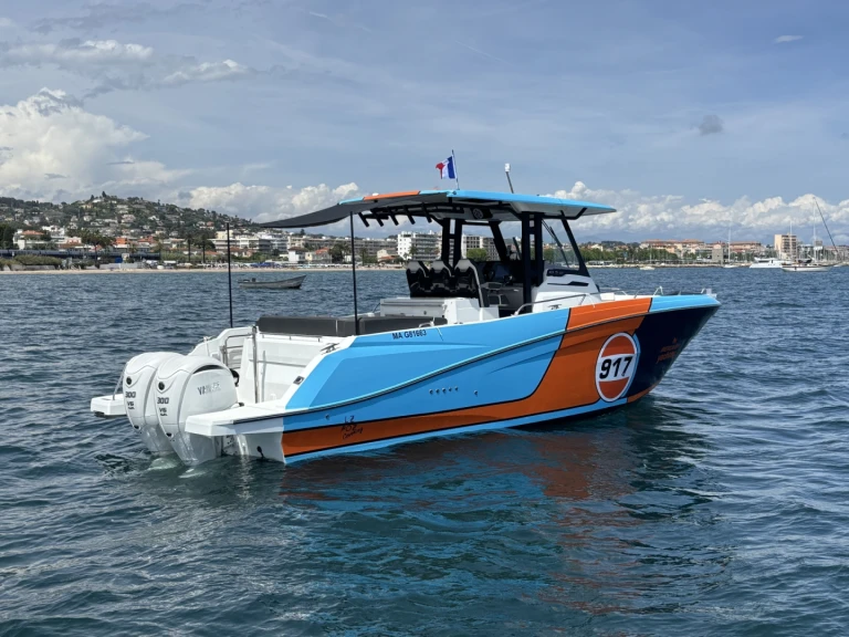 Jeanneau cap camarat 10.5 CC mieten Cannes