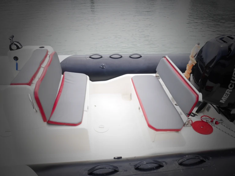 Ein Zodiac Club 750 mieten in La Baule-Escoublac