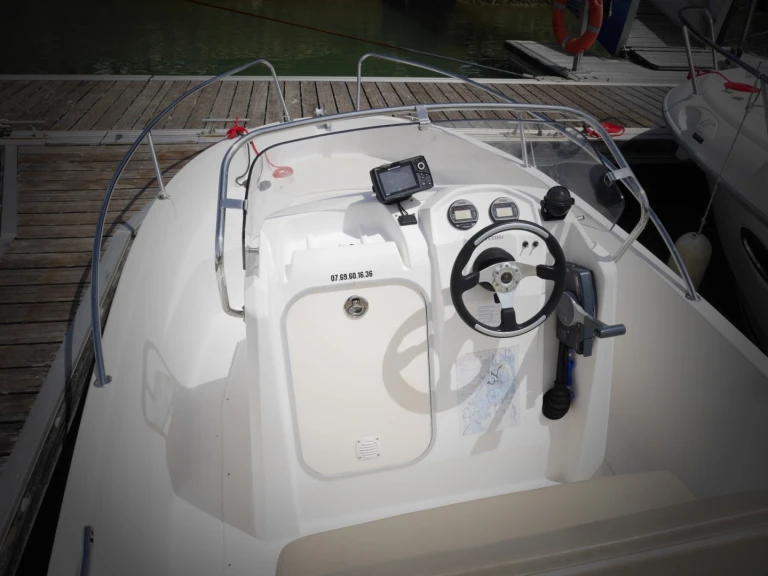 YachtCharter in La Baule-Escoublac - Jeanneau CAP CAMARA 505 auf SamBoat