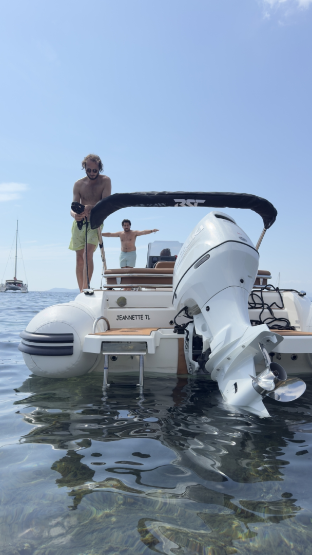 Schlauchboot mieten in Hyères zum besten Preis