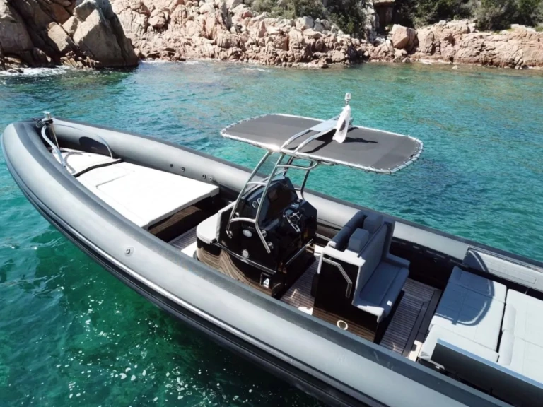 Sea Water 300 PHANTOM mieten Cogolin