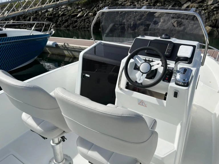 Bootsverleih Bénéteau Flyer 6 SPACEdeck Brest Samboat