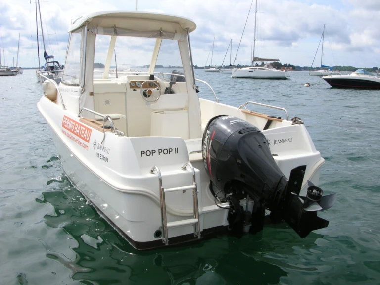 Motorboot mieten in Arradon zum besten Preis