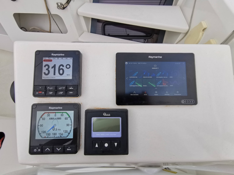 Boot mieten Mahón günstig Catana 53